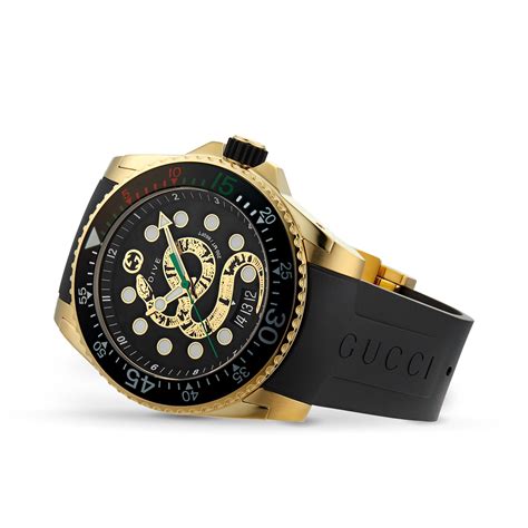 gucci water resistant rettangolare 2000|gucci underwater dive watch.